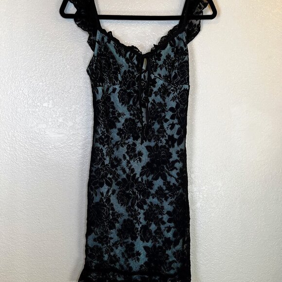 Windsor‎ Black Floral Lace over Deep Green Satin Fitted Cocktail Party Dress S - Picture 1 of 8